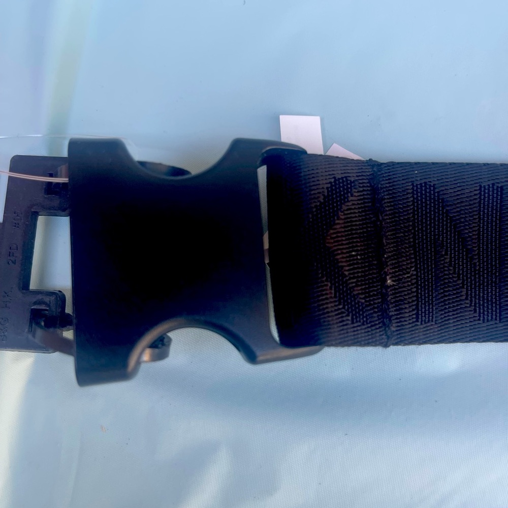 DKNY New with tags Funny bag black - Picture 4 of 9